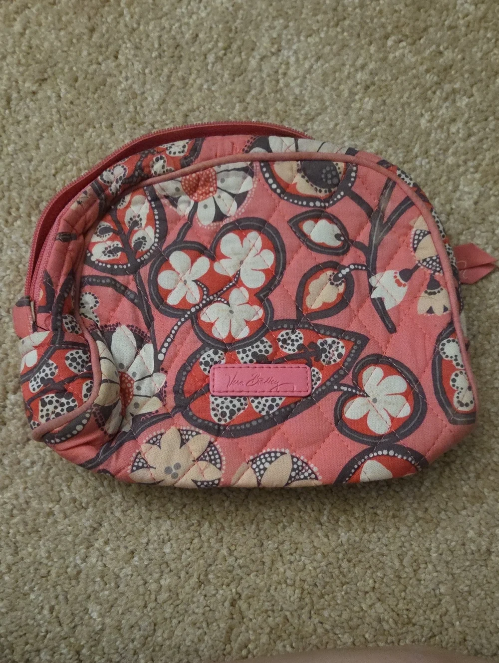 Vera Bradley Pink Quilted Floral Makeup Bag with Cream Accents